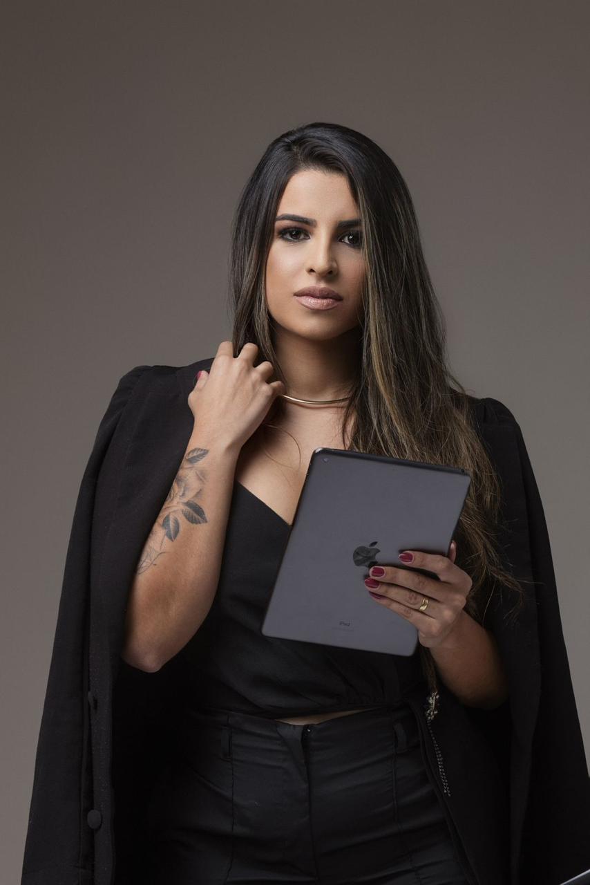 Foto da fundadora Larissa Amorim